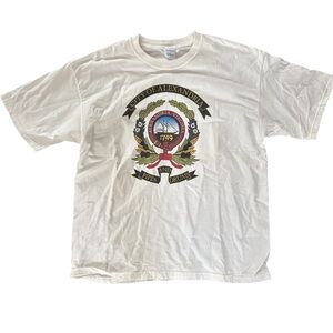 Alexandria Virginia VA Men’s White T Shirt Pipes And Drums Gildan XL Floral